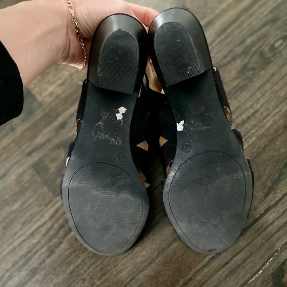 PESARO Block Heel Sandals - Picture 5 of 5